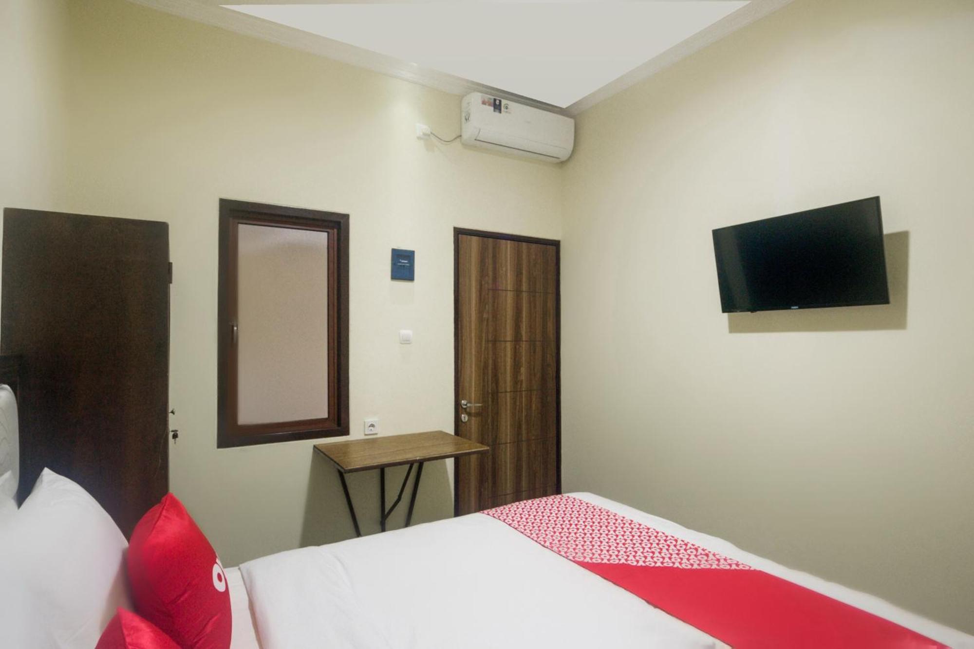 Mencil Super Oyo 3354 Homia Residence מראה חיצוני תמונה